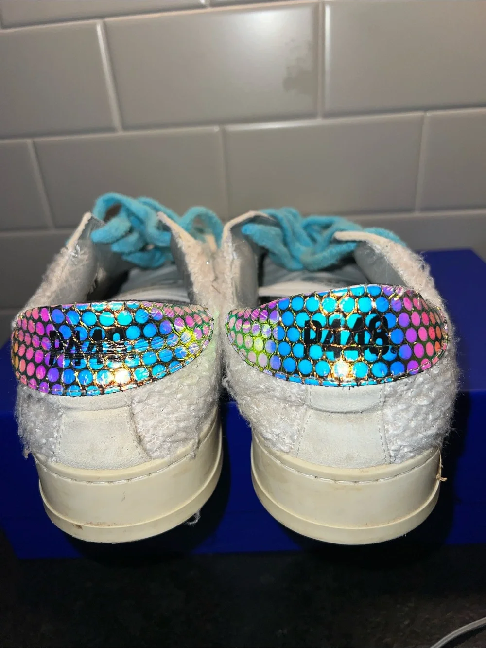 P448 Women’s White Low-Top Sneakers with Aqua Laces and Iridescent Heel 41